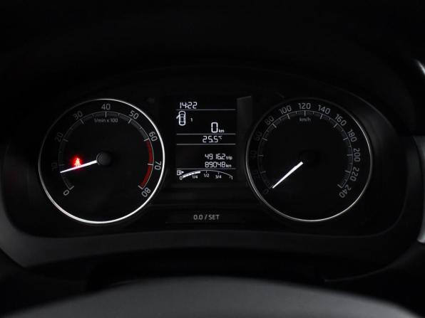 Skoda Rapid I Рестайлинг с пробегом 2018 года, цена 1 230 000 рублей, 88227 км, лифтбек, Автокод Объявления