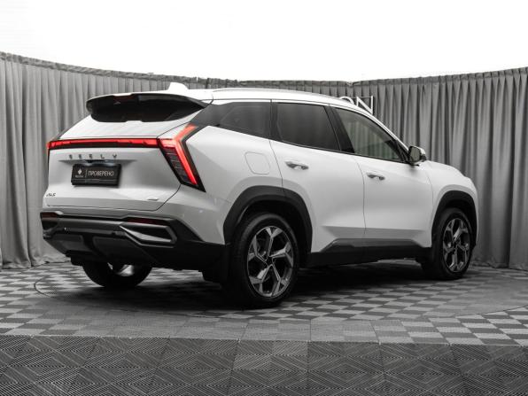 Geely Atlas II с пробегом 2024 года, цена 3 220 000 рублей, 7988 км, внедорожник, Автокод Объявления