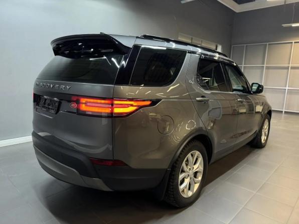 Land Rover Discovery V с пробегом 2017 года, цена 3 647 000 рублей, 171000 км, внедорожник, Автокод Объявления