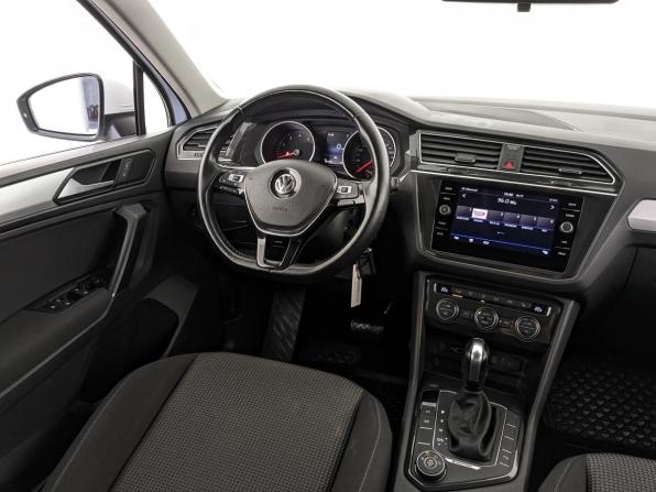 Volkswagen Tiguan II с пробегом 2019 года, цена 2 210 000 рублей, 139600 км, внедорожник, Автокод Объявления