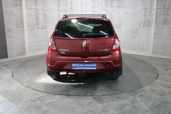Renault Sandero I с пробегом 2010 года, цена 425 000 рублей, 176504 км, хэтчбек, Автокод Объявления