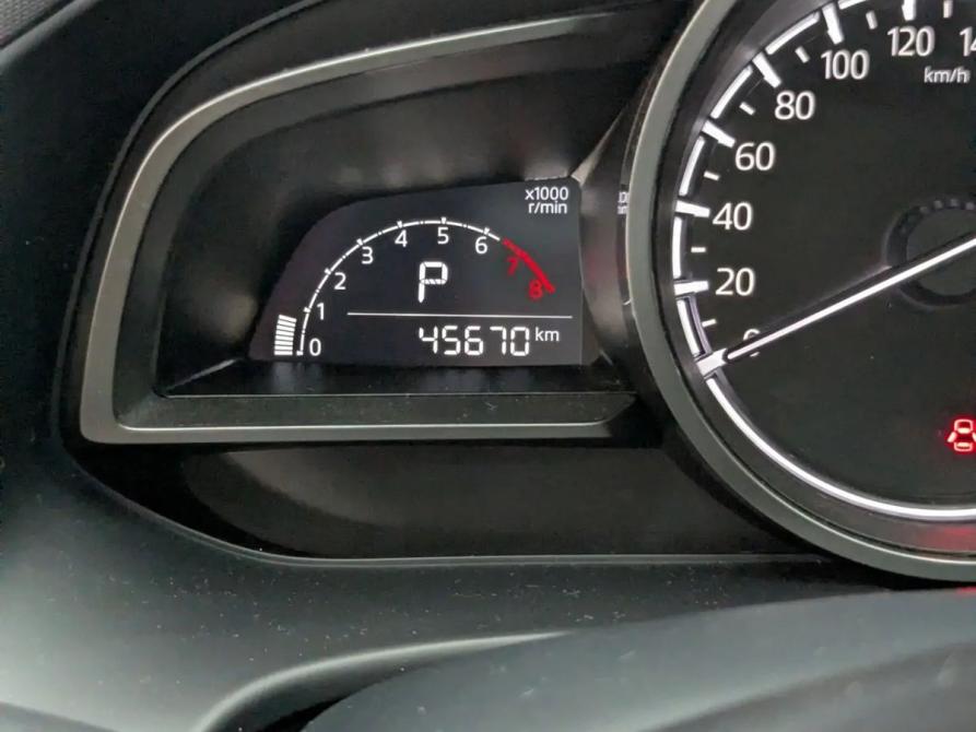 Mazda CX-4 I Рестайлинг Воронеж  - изображение 10