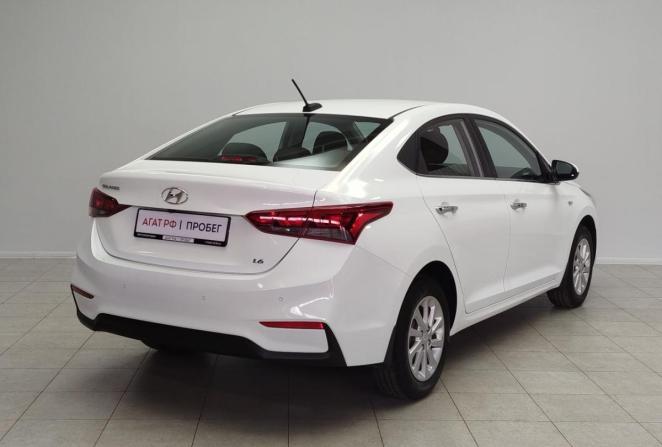Hyundai Solaris II с пробегом 2018 года, цена 1 490 000 рублей, 58840 км, седан, Автокод Объявления