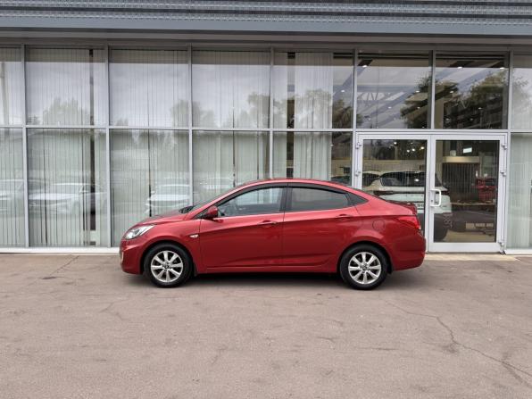 Hyundai Solaris I с пробегом 2014 года, цена 899 000 рублей, 106000 км, седан, Автокод Объявления