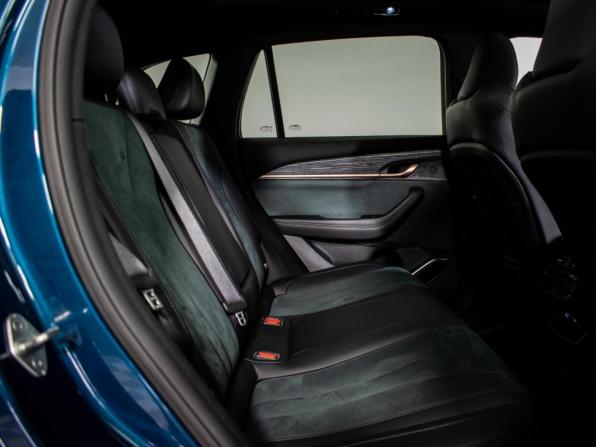 Geely Monjaro I с пробегом 2023 года, цена 3 140 000 рублей, 40126 км, внедорожник, Автокод Объявления