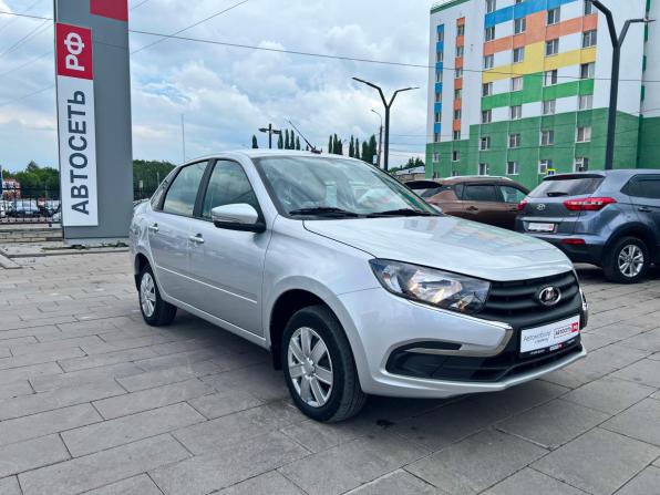 Lada (ВАЗ) Granta I Рестайлинг с пробегом 2023 года, цена 822 200 рублей, 35603 км, седан, Автокод Объявления
