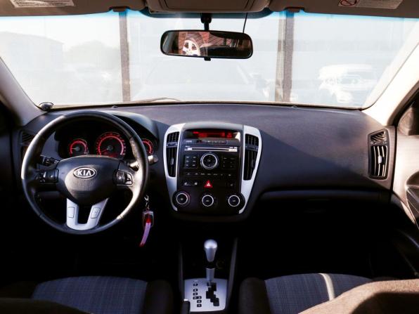 Kia Ceed I Рестайлинг с пробегом 2010 года, цена 705 000 рублей, 157460 км, хэтчбек, Автокод Объявления