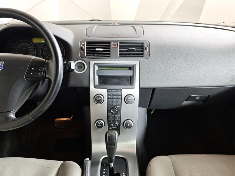 Volvo C30 I Москва  - изображение 14
