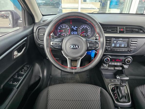 Kia Rio IV с пробегом 2017 года, цена 1 399 000 рублей, 73075 км, седан, Автокод Объявления