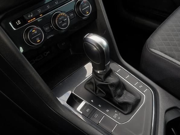 Volkswagen Tiguan II с пробегом 2019 года, цена 2 599 000 рублей, 83097 км, внедорожник, Автокод Объявления