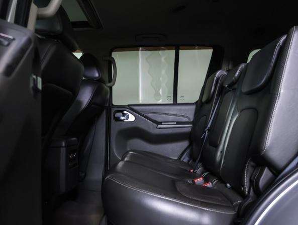 Nissan Pathfinder III Рестайлинг с пробегом 2010 года, цена 1 290 000 рублей, 219450 км, внедорожник, Автокод Объявления