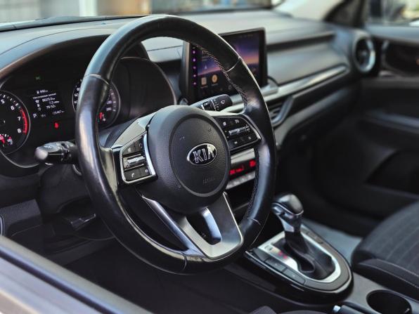 Kia Cerato IV с пробегом 2019 года, цена 1 630 000 рублей, 132000 км, седан, Автокод Объявления
