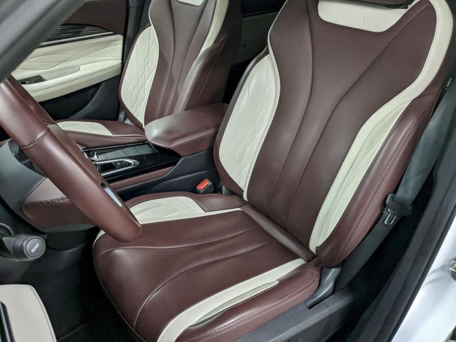 Geely Monjaro I Москва  - изображение 14