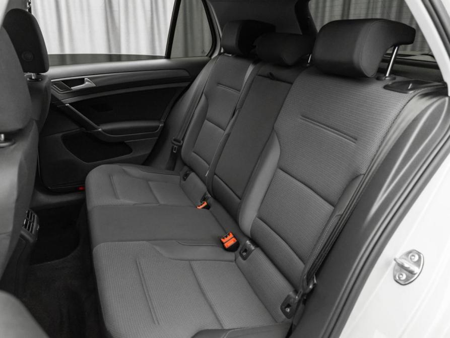 Volkswagen Golf VII Рестайлинг Москва  - изображение 19