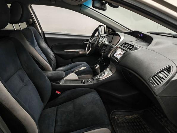 Honda Civic VIII с пробегом 2008 года, цена 519 000 рублей, 410252 км, хэтчбек, Автокод Объявления