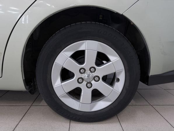 Toyota Prius II Рестайлинг (XW20) с пробегом 2008 года, цена 630 000 рублей, 230357 км, лифтбек, Автокод Объявления