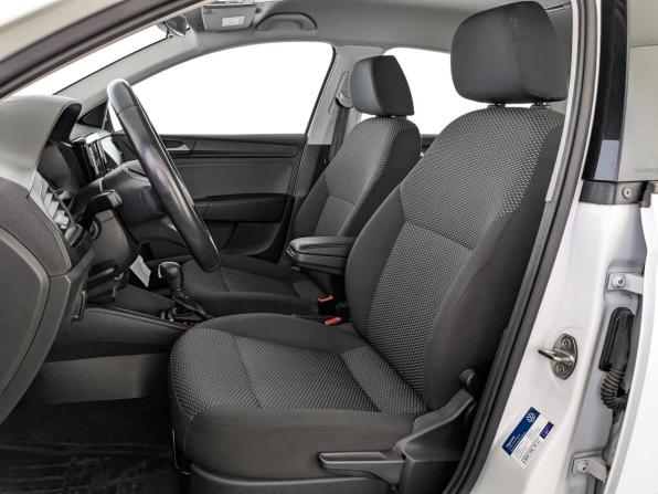 Volkswagen Polo VI с пробегом 2022 года, цена 1 699 000 рублей, 85292 км, лифтбек, Автокод Объявления