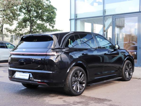 Li Auto (Lixiang) L7 I с пробегом 2023 года, цена 6 099 000 рублей, 52000 км, внедорожник, Автокод Объявления
