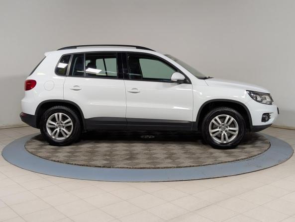 Volkswagen Tiguan I Рестайлинг с пробегом 2014 года, цена 1 299 900 рублей, 317000 км, внедорожник, Автокод Объявления
