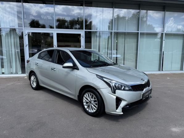 Kia Rio IV с пробегом 2020 года, цена 1 499 000 рублей, 122451 км, седан, Автокод Объявления