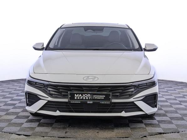 Hyundai Elantra VII (CN7) Рестайлинг с пробегом 2023 года, цена 1 995 000 рублей, 49528 км, седан, Автокод Объявления