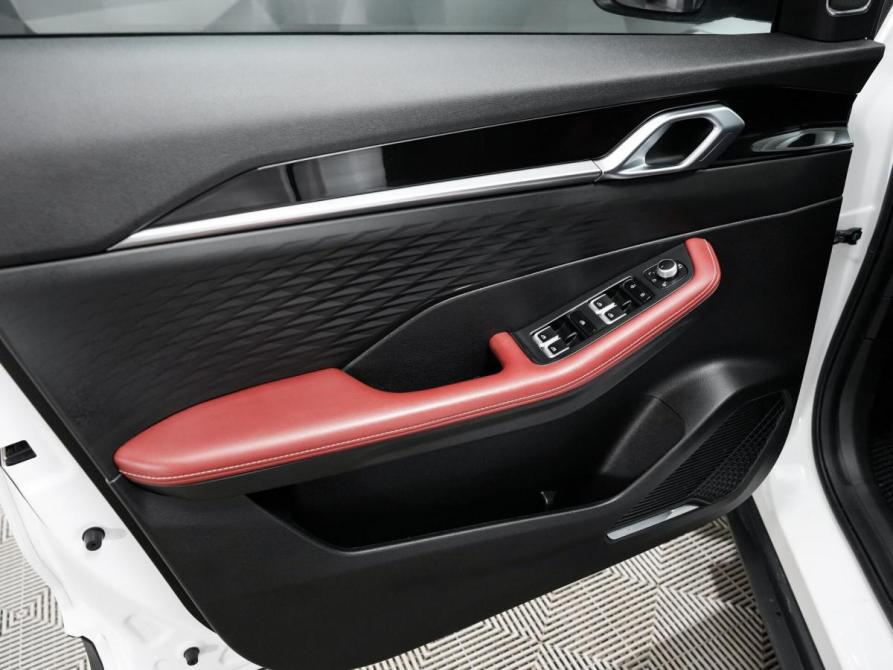 Geely Coolray I Рестайлинг Ульяновск  - изображение 14