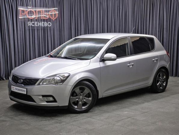 Kia Ceed I Рестайлинг с пробегом 2010 года, цена 679 000 рублей, 265000 км, хэтчбек, Автокод Объявления