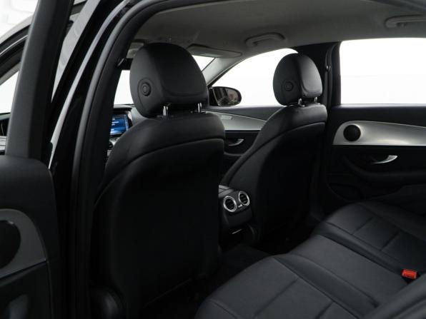 Mercedes-Benz E-Класс V (W213 S213 C238) с пробегом 2020 года, цена 3 199 050 рублей, 67343 км, седан, Автокод Объявления