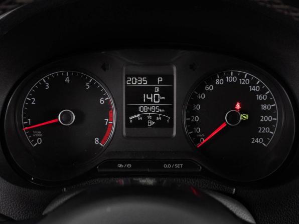 Volkswagen Polo V Рестайлинг с пробегом 2016 года, цена 1 179 000 рублей, 108495 км, седан, Автокод Объявления