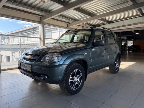 Chevrolet Niva I Рестайлинг с пробегом 2014 года, цена 639 000 рублей, 76500 км, внедорожник, Автокод Объявления