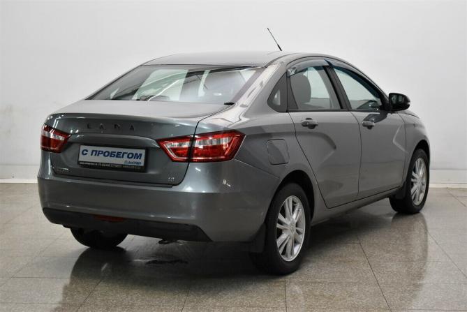Lada (ВАЗ) Vesta I с пробегом 2018 года, цена 915 000 рублей, 79511 км, седан, Автокод Объявления