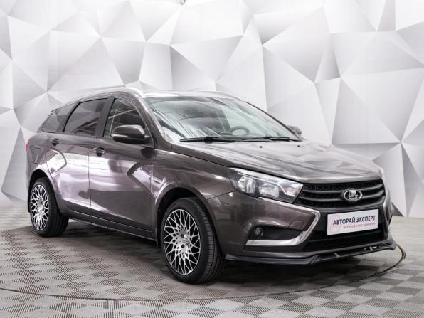 Lada (ВАЗ) Vesta I с пробегом 2018 года, цена 1 050 000 рублей, 83000 км, универсал, Автокод Объявления