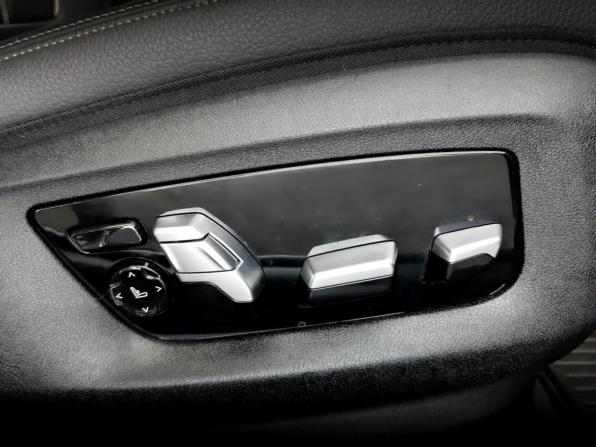 BMW 5 серии VII (G30/G31/G38) с пробегом 2018 года, цена 4 950 000 рублей, 104100 км, седан, Автокод Объявления