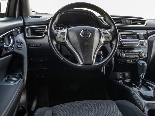 Nissan Qashqai II с пробегом 2018 года, цена 1 578 000 рублей, 92844 км, внедорожник, Автокод Объявления