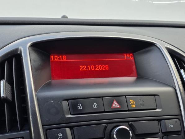 Opel Astra J с пробегом 2011 года, цена 440 000 рублей, 282335 км, универсал, Автокод Объявления