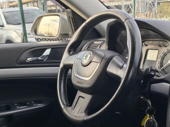 Skoda Octavia II (A5) с пробегом 2008 года, цена 449 000 рублей, 274318 км, лифтбек, Автокод Объявления