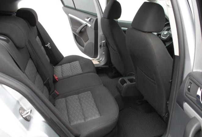 Skoda Octavia II (A5) Рестайлинг с пробегом 2013 года, цена 1 000 000 рублей, 266336 км, лифтбек, Автокод Объявления