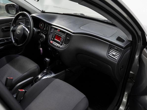 Kia Rio II Рестайлинг с пробегом 2011 года, цена 660 000 рублей, 167215 км, хэтчбек, Автокод Объявления