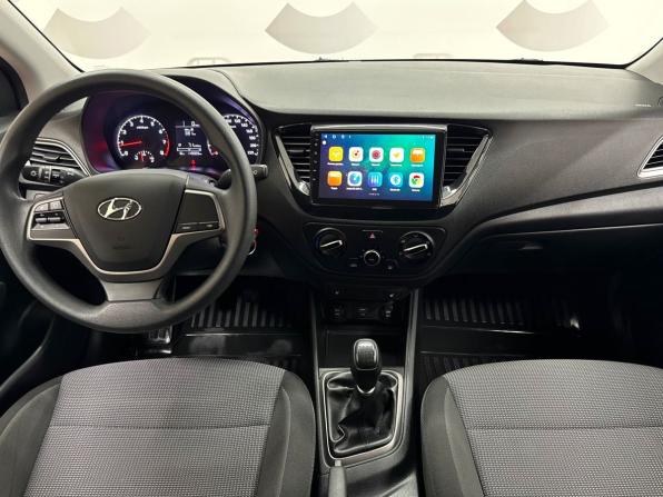 Hyundai Solaris II с пробегом 2019 года, цена 1 260 000 рублей, 118879 км, седан, Автокод Объявления