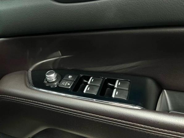 Mazda CX-8 I с пробегом 2018 года, цена 2 549 900 рублей, 98000 км, внедорожник, Автокод Объявления