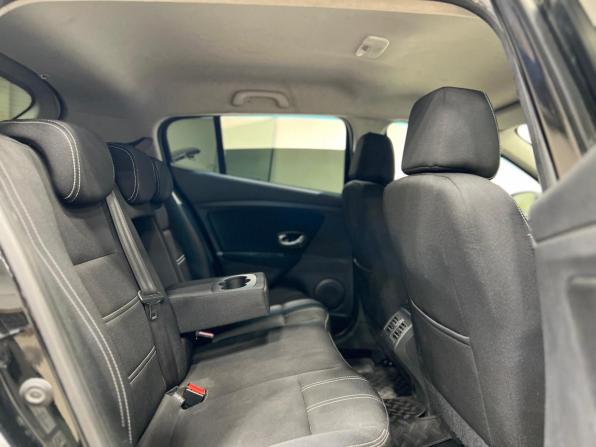 Renault Megane III Рестайлинг с пробегом 2013 года, цена 749 000 рублей, 132463 км, хэтчбек, Автокод Объявления