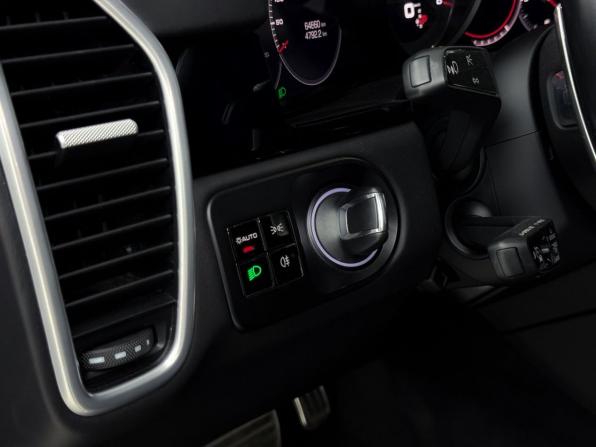 Porsche Cayenne III с пробегом 2019 года, цена 10 300 000 рублей, 64859 км, внедорожник, Автокод Объявления