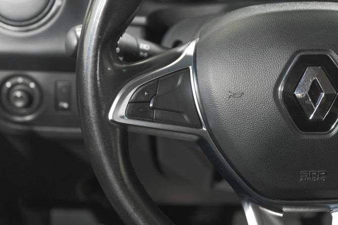 Renault Sandero II Рестайлинг с пробегом 2018 года, цена 1 169 000 рублей, 132000 км, хэтчбек, Автокод Объявления