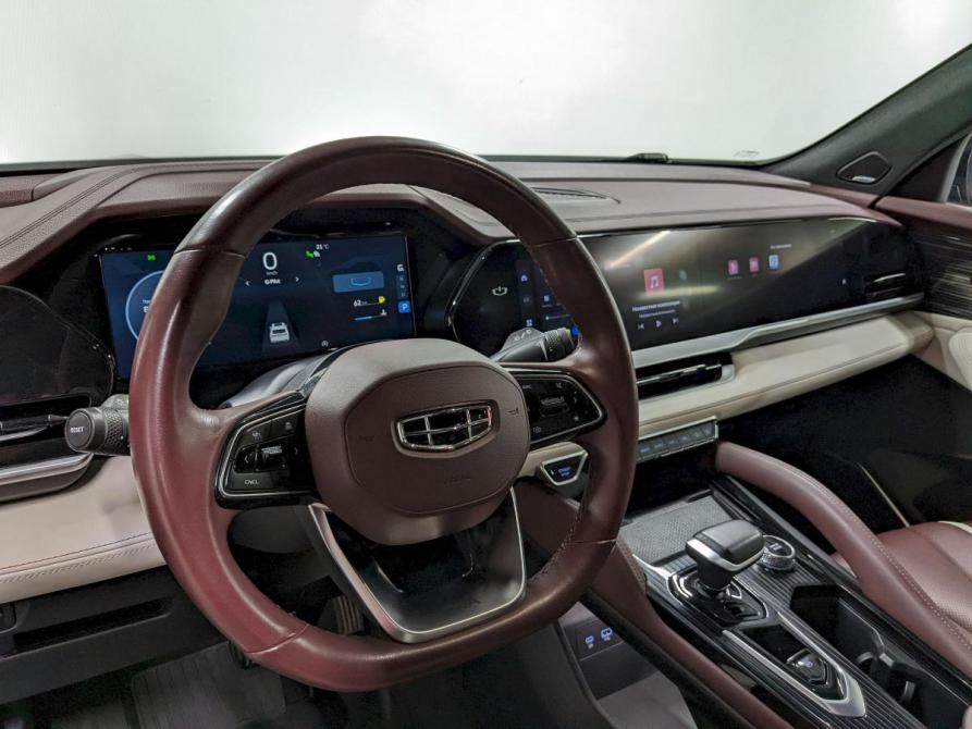 Geely Monjaro I Москва  - изображение 13