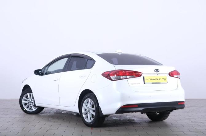 Kia Cerato III Рестайлинг (Classic) с пробегом 2017 года, цена 1 399 000 рублей, 170000 км, седан, Автокод Объявления