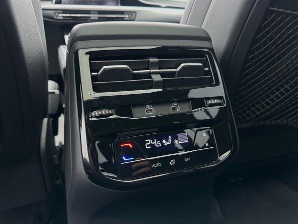 Audi Q6 с пробегом 2023 года, цена 7 199 000 рублей, 38000 км, внедорожник, Автокод Объявления