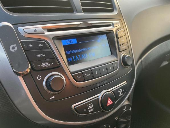 Hyundai Solaris I Рестайлинг с пробегом 2016 года, цена 990 000 рублей, 75857 км, седан, Автокод Объявления