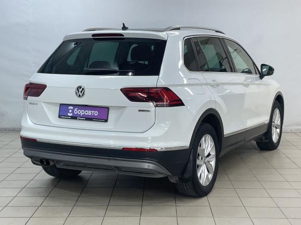 Volkswagen Tiguan II с пробегом 2018 года, цена 2 149 000 рублей, 221876 км, внедорожник, Автокод Объявления