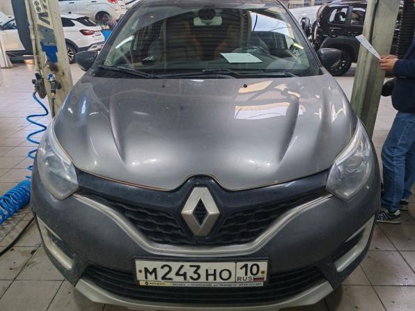 Renault Kaptur I с пробегом 2016 года, цена 1 020 000 рублей, 260938 км, внедорожник, Автокод Объявления