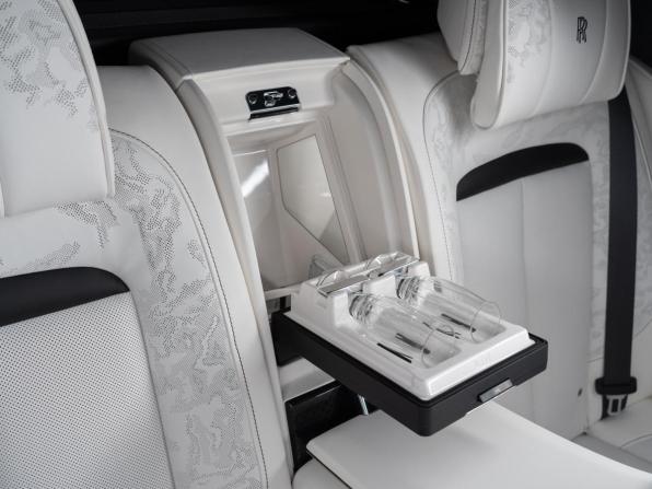 Rolls-Royce Cullinan I Рестайлинг с пробегом 2025 года, цена 67 500 000 рублей, 449 км, внедорожник, Автокод Объявления